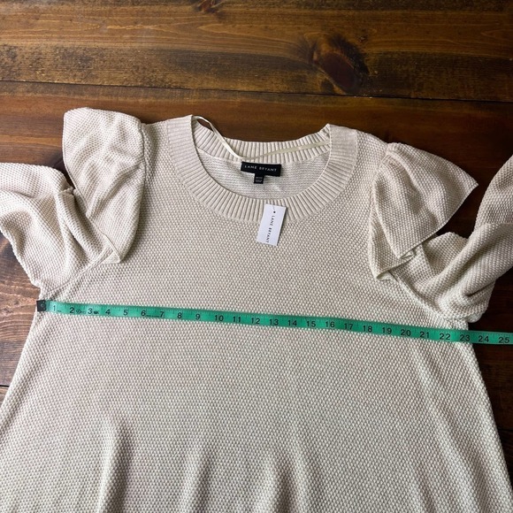Lane Bryant Cream Ruffle Shoulder Crewneck Lightweight Sweater Women's 18/20 - Picture 7 of 9